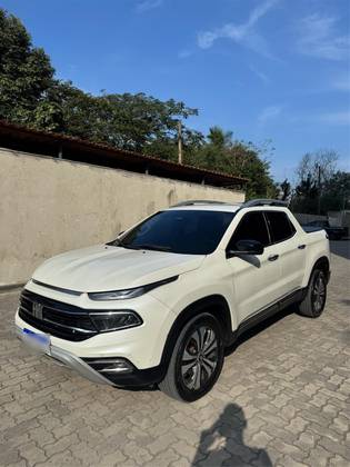 FIAT TORO 2.0 16V TURBO DIESEL VOLCANO 4WD AT9 FIAT TORO 2.0 16V TURBO DIESEL VOLCANO 4WD AT9
